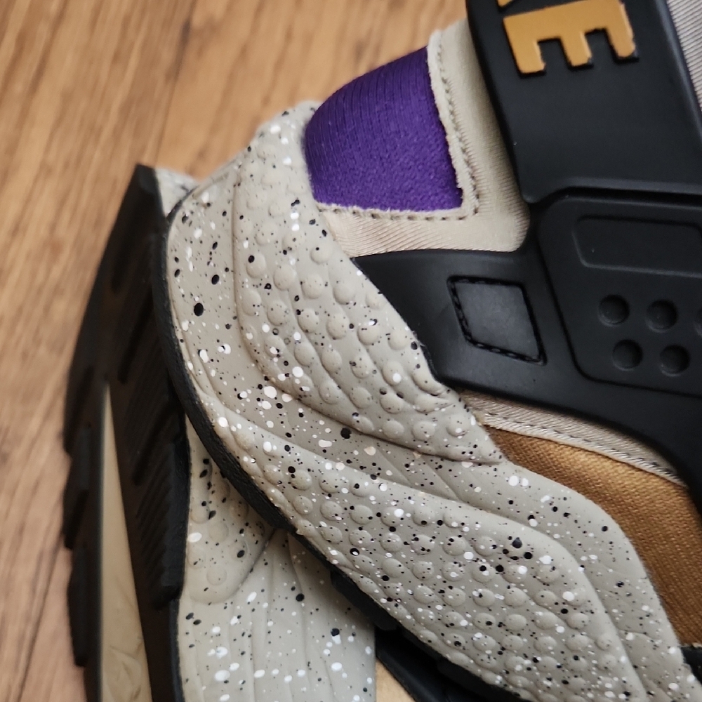 Nike Air Huarache Premium ACG 'Linen' Size 9.5 - Picture 12 of 14